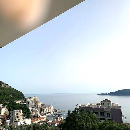 Apartments Gc 3 Rafailovici Exterior photo